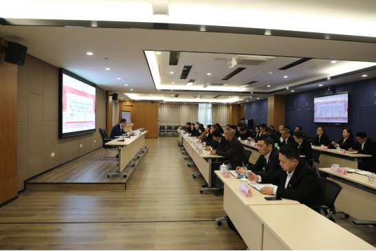 堅持不懈用黨的創(chuàng)新理論凝心鑄魂  砥礪奮進譜寫高投高質量發(fā)展新篇章
